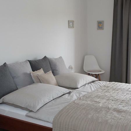Apartments Mirela Vodice Bagian luar foto